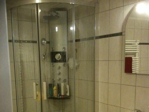 Salle de bains, cabine de douche